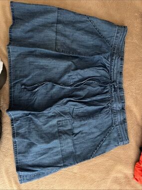 Denim skirt